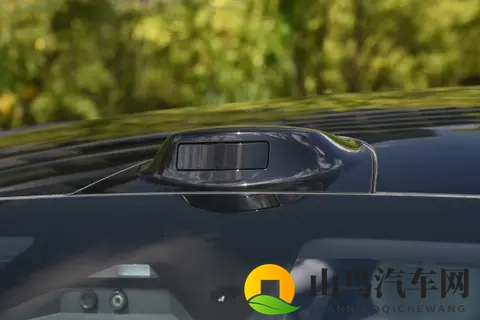 小鹏MONA M03风头正盛,长安启源A06凭何“截胡”?-3