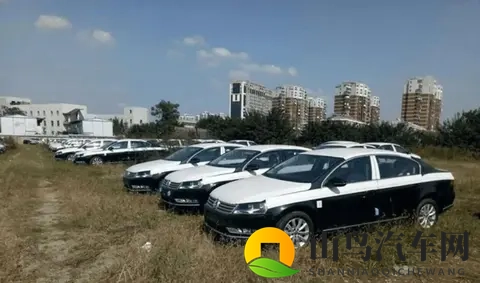 国六车卖不动了？4S店堆成停车场，背后原因太扎心！-3