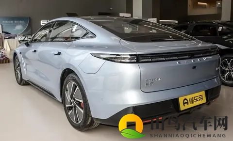 星纪元ES 2025款增程版Max,城区辅助驾驶的优势-3