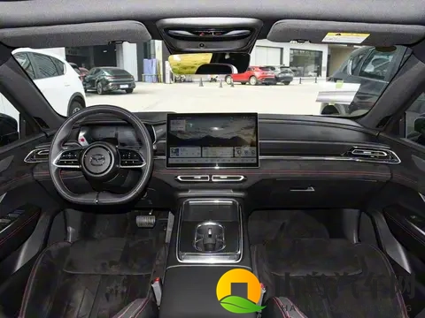 马自达爆发了！200km续航，配后驱+多连杆，1198万起售-3