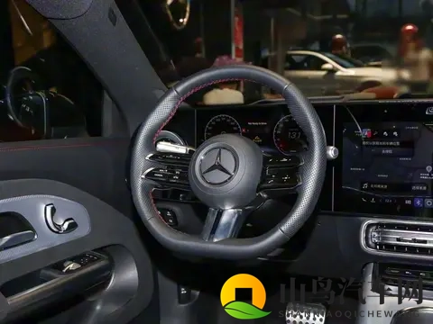 阿娇13分59秒无删减版：汽车测评揭秘：阿娇试驾，性能外观双料佳品-2