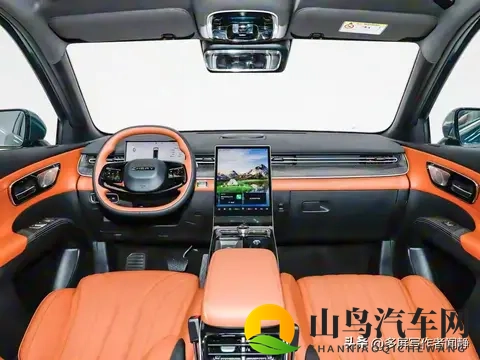 929万起！瑞虎8新车取消天窗，网友却集体点赞：这操作太清醒了-1