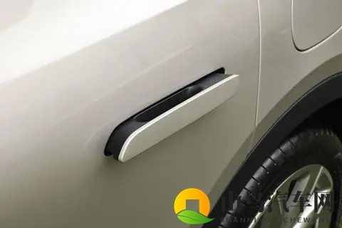 25万左右买SUV，这款新车值得看看，续航远、保值率高-2