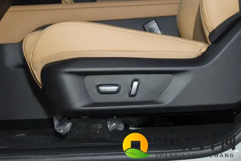 预售768万起 五菱星光730将于11月正式上市-1