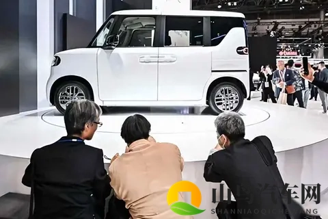 比亚迪在日狂卖3万辆，日产亏18亿美金传噩耗，中国反击刚开始！-1