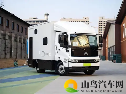 增程式房车来袭，售价3198万起，长安峰景“征程者Pro”值得选吗-2