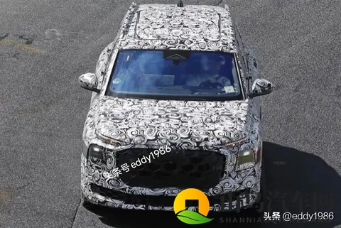 奥迪最强SUV车型SQ9最新路测谍照,夸张巨型格栅与V8涡轮增压引擎-2