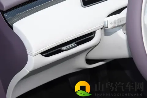 为年轻家庭打造的MPV 魏牌高山7售28.58万元-1