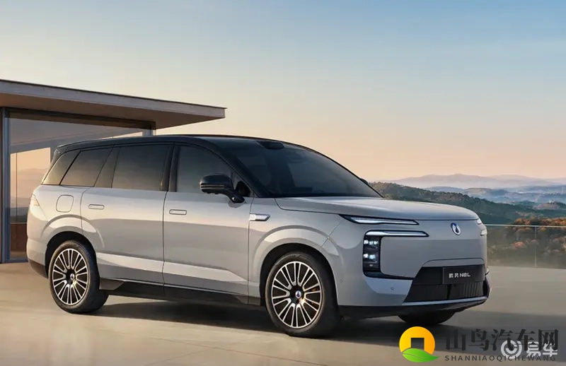 【比亚迪双星爆发！引爆比亚迪高端化进程】-1