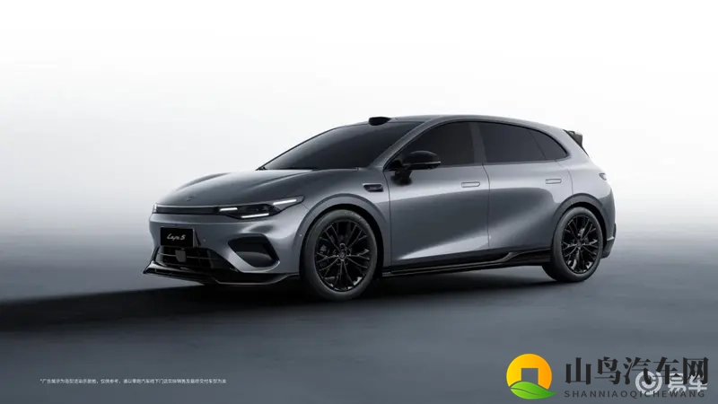 我眼中的零跑 Lafa5：不是更快，而是更好玩-1