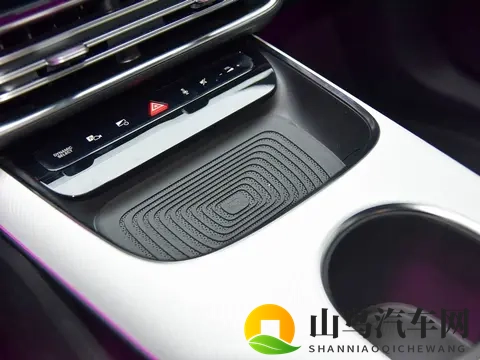 AVmans永久导航:AVmans稳定网址大全-2