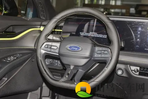 试驾福特蒙迪欧：20T 豪华型 15 万内拿下，运动版 5 秒破百还省油-3