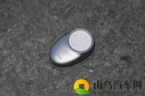 震惊了！广汽埃安i60增程版发布会：20万级配置，只要12万多。-1