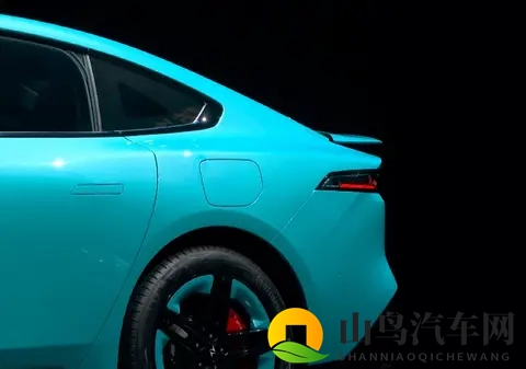 【E汽车】东风奕派eπ007+上市，限时1399万起-3