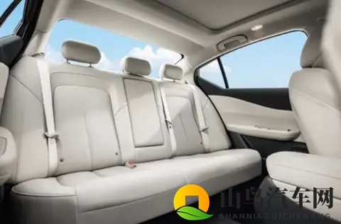 这还是我们认识的它吗?2026款天籁焕然一新,与华为展开深度合作-3