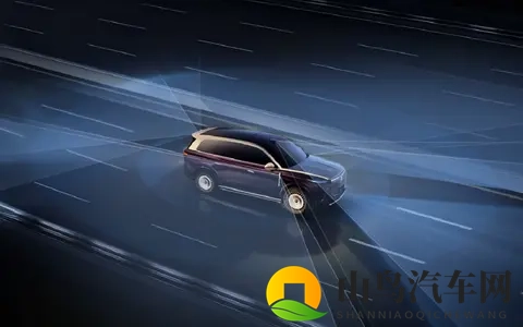 岚图泰山压境,五十万级SUV格局生变-3