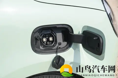 长安Lumin 2025款，5款车型如何选？-3