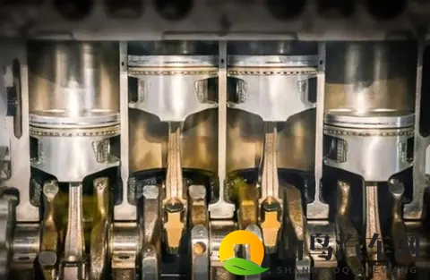 冬季汽车原地热车是对还是错？正确答案：热车是过时的用车习惯-1