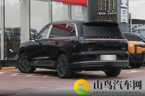 综合续航可达1400km，1899万起售的风云T11，怎么样-1