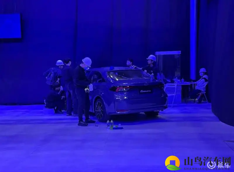 2025广州车展探馆：新款卡罗拉现身 轴距加长 搭载20L发动机-1