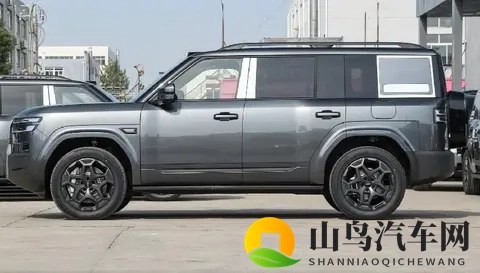 45秒破百+190km纯电续航，方程豹钛7成全能家用SUV优选-2