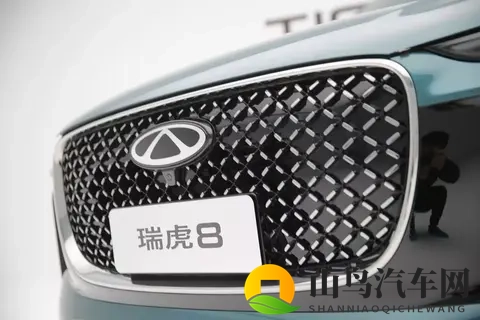 2种前脸+实用配置！瑞虎8硬刚新能源，燃油车还能打？-2