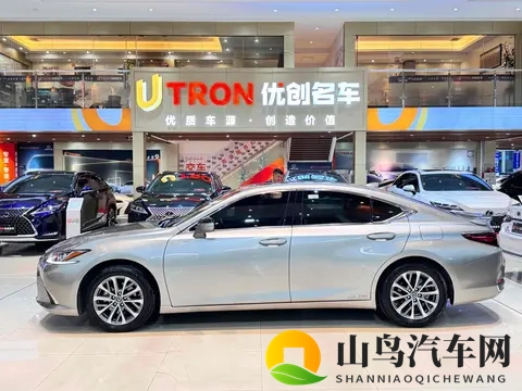 24万多拿下雷克萨斯ES混动，宜商宜家，省油之选！-1