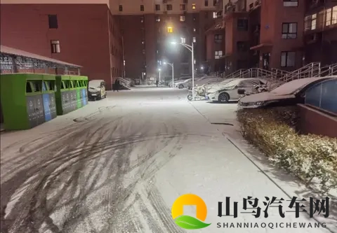 开车发生侧滑怎么办？记住这3步，关键时刻能保命！-1