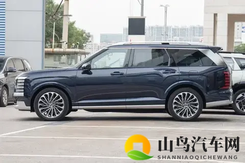 家用SUV怎么选？这款进口6座SUV空间大、配置全，全家人都满意-3