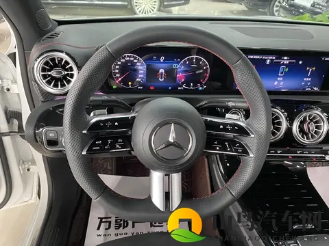 准新奔驰A级，83秒破百，16万内体验豪华！-3