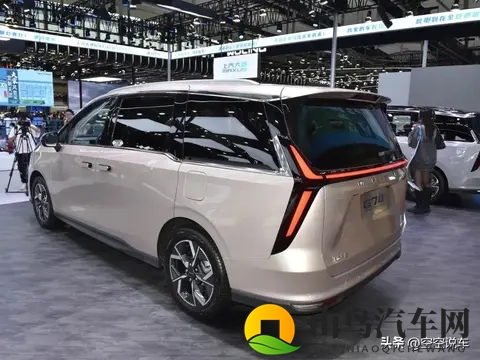 “价格搅屎棍”配20T+9AT的7座MPV，仅11万出头，可平替GL8？-1