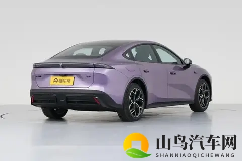 预售1399万起，全系3nm芯片+法拉利同款悬架，深蓝L06太实在了-3