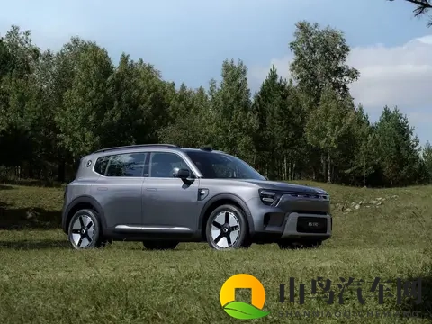 实测油耗52L，开出去像奔驰，16万混动SUV怎么选？-2