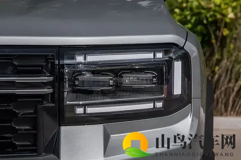 这台30万级SUV到底有多硬核！轴距为2870mm，值得购买吗？-3