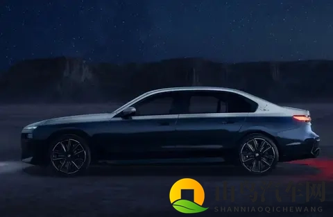 国内没有的特供“宝马好物”:天狼星Suhail Edition限量版BMW 760i-3