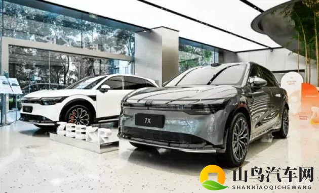 极氪7X:家庭SUV新标杆,性能豪华大颠覆-1