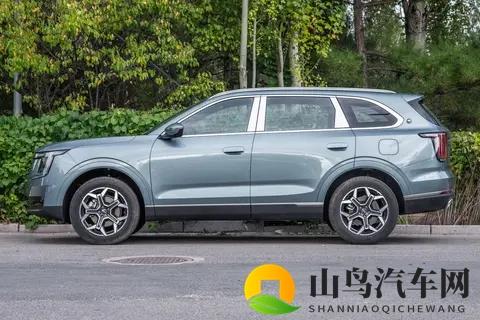 家里选 7 座 SUV，这款新车能让人满意，驾驶顺手、乘坐舒适-1