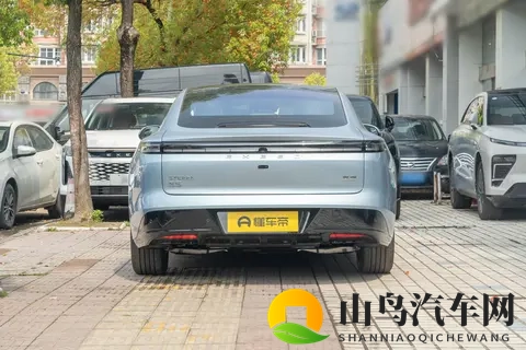 2025 款星纪元 ES 唠明白：从价格到辅助驾驶，到底值不值得买？​-2