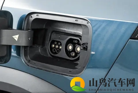 埃安i60怎么样?首次做增程车靠谱吗,搭载因湃电池-2