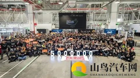 每天车闻:特斯拉上海工厂第500万个电池包下线-1