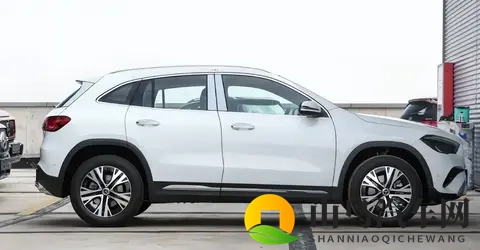 平民版“奔驰SUV”!从299万跌至18万,20T+适时四驱却无人欣赏-3