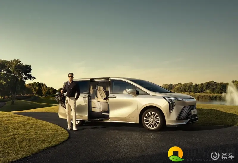 别克世纪CENTURY果岭版上市：致敬高尔夫合作20年-1