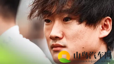 角田裕毅2026红牛席位待定，凭状态争取留队机会-1