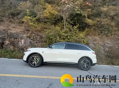 女人的肌肌让男人桶：刚柔并济,这些车如何征服人心-2