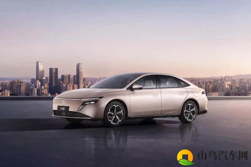 能复制N7的销量?东风日产N6将于11月13日预售-1