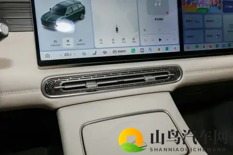 采用品牌最新设计语言,红旗HS6 PHEV预售定档11月15日-1