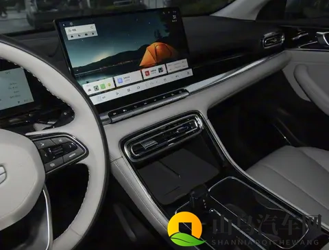 第5代吉利帝豪将于11月5日预售，新增15T发动机，预计上市即交付-2