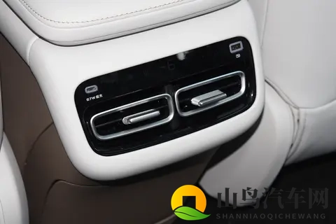 深蓝G318与方程豹钛7:谁能更贴合城市与野外的双面你-1