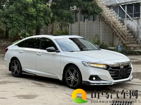 一手准新雅阁，260TURBO幻夜版，13万多开回家！-2