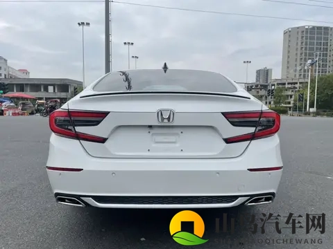 23年3月上牌雅阁，67万公里，一手准新车13万多！-1